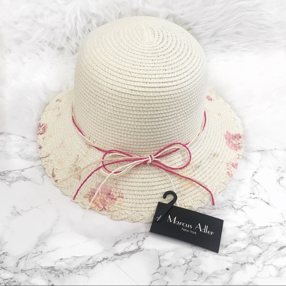Marcus Adler floral print bucket hat NWT